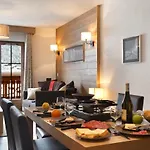Aparthotel Goelia Le Grand Ermitage 4*